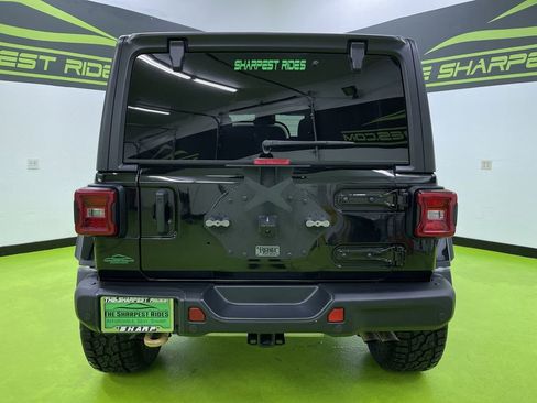 Used 2022 Jeep Wrangler Unlimited Rubicon w/ Xtreme Recon 35" Tire Package image 8