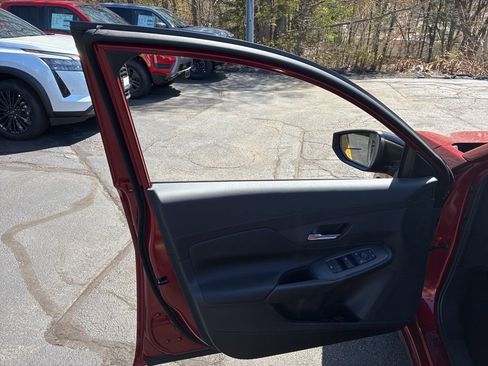 New 2026 Nissan Sentra SV w/ Floor Mat Package FWD image 18