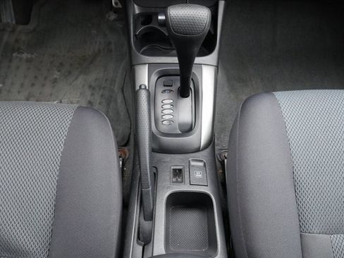 Used 2005 Toyota RAV4 4WD image 18