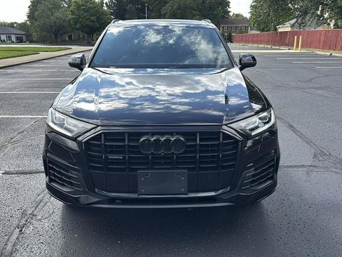 Used 2021 Audi Q7 3.0T Premium Plus w/ Premium Plus Package AWD/4WD image 2