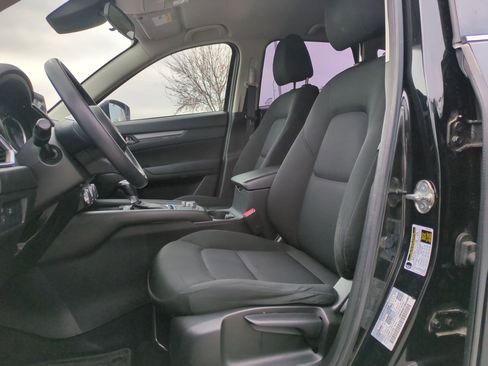 Used 2017 MAZDA CX-5 Sport image 17