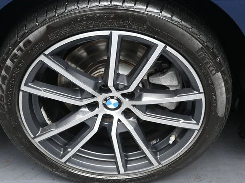 Used 2022 BMW 330i xDrive Sedan w/ Driving Assistance Package image 40