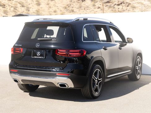 Used 2026 Mercedes-Benz GLB 250 image 10