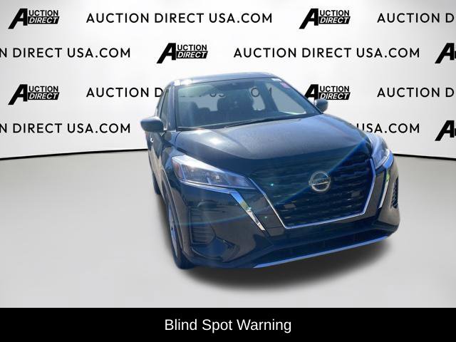 Used 2021 Nissan Kicks S FWD image 3