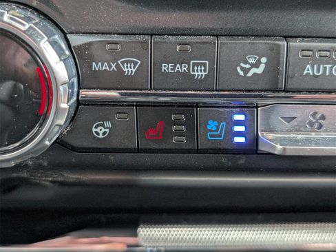 Used 2023 Ford F150 King Ranch w/ Equipment Group 601A High image 20