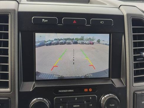 Used 2021 Ford F250 XL w/ STX Appearance Package AWD/4WD image 14