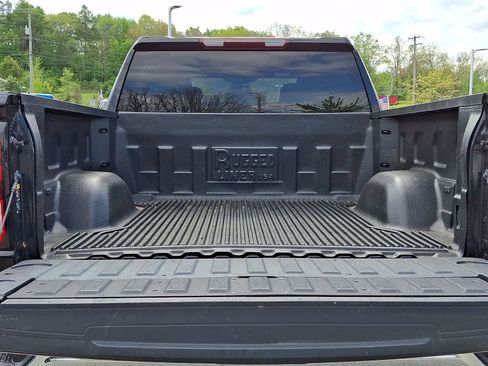 Used 2024 GMC Sierra 1500 SLE AWD/4WD image 30