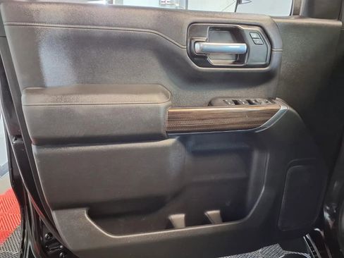 Used 2020 Chevrolet Silverado 1500 LT w/ All-Star Edition image 15