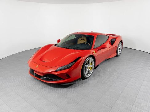 Certified 2021 Ferrari F8 Tributo RWD image 6