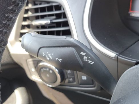 Used 2020 Ford Edge SEL image 28