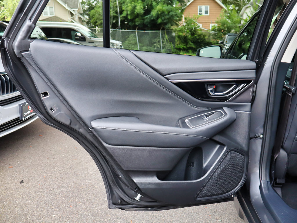 Used 2023 Subaru Outback Touring XT AWD/4WD image 55
