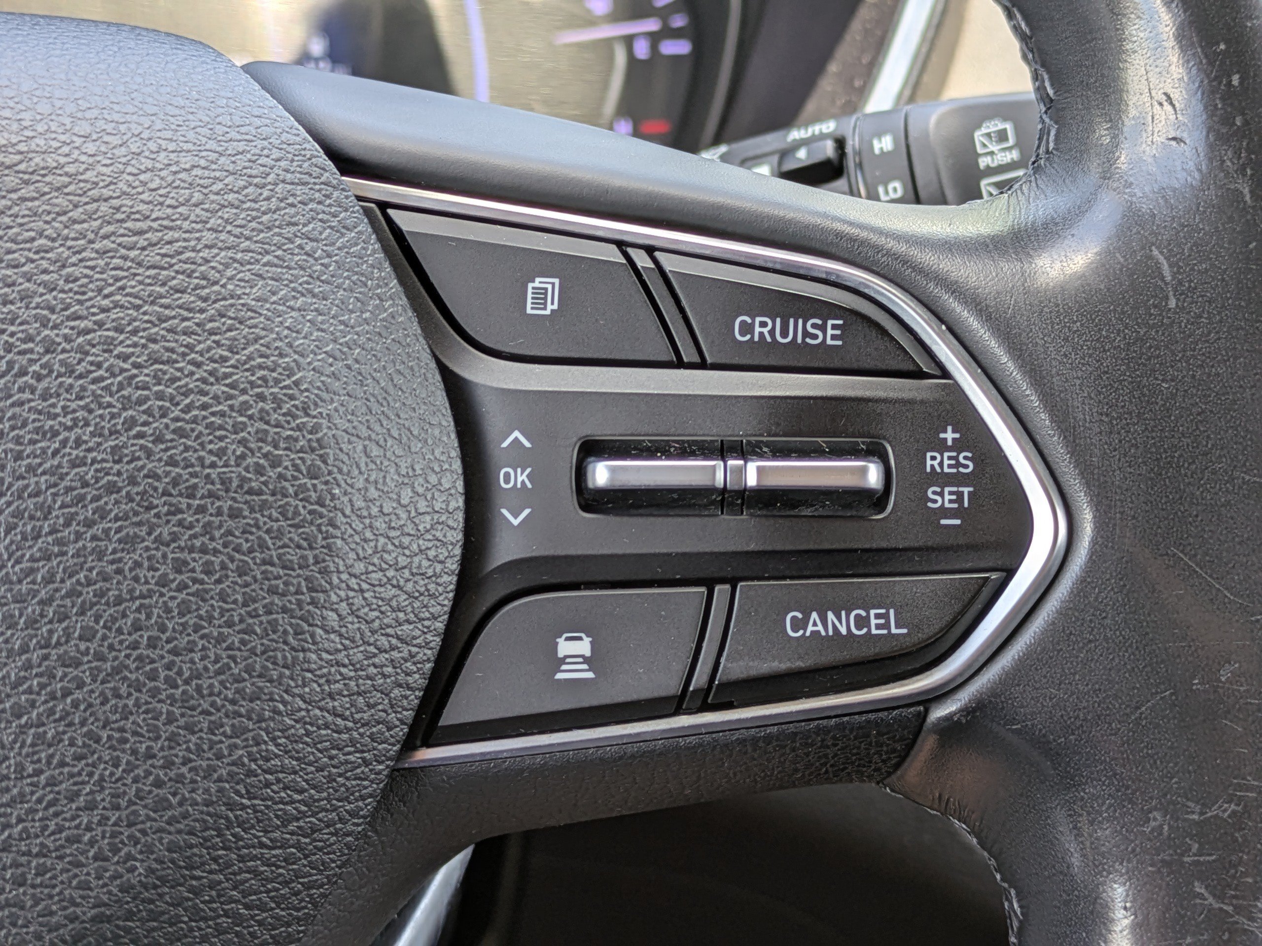 Used 2019 Hyundai Santa Fe FWD image 27