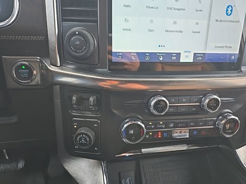 Used 2021 Ford F150 King Ranch w/ FX4 Off-Road Package image 24