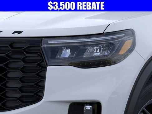 New 2026 Ford Explorer ST-Line image 18