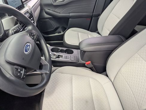 New 2025 Ford Escape Active image 49