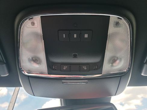 Used 2023 Dodge Charger Scat Pack RWD image 20