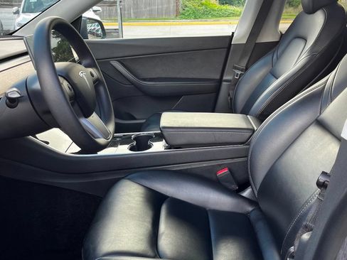 Used 2021 Tesla Model Y Performance AWD/4WD image 14