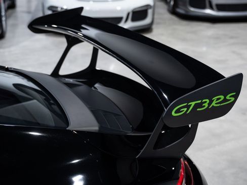 Used 2019 Porsche 911 GT3 RS RWD image 65