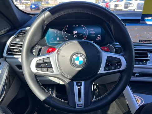 Used 2022 BMW X6 M image 29