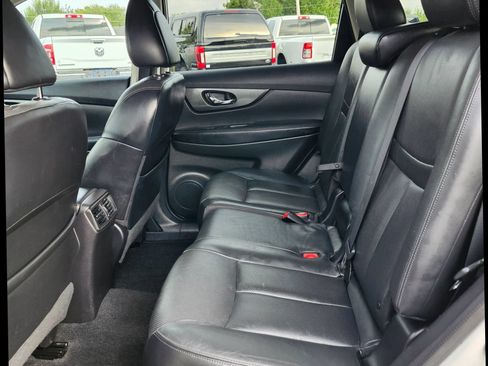Used 2014 Nissan Rogue SL FWD image 5