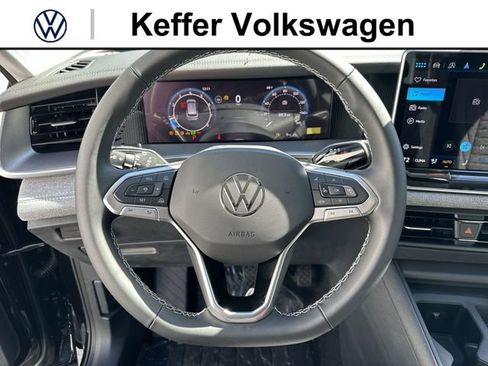 New 2025 Volkswagen Tiguan S AWD/4WD image 14