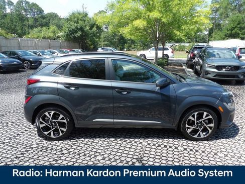 Certified 2022 Hyundai Kona Limited w/ Winter Weather Package FWD image 5