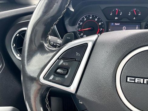 Used 2019 Chevrolet Camaro LT RWD image 18