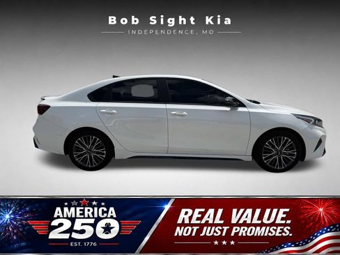 Used 2023 Kia Forte GT-Line w/ GT-Line Technology Package FWD image 11