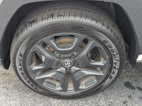 Used 2023 Toyota RAV4 Adventure image 26