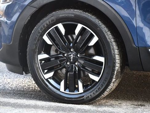 Used 2023 Kia Telluride SX Prestige image 5