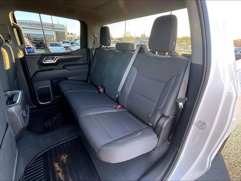 Used 2025 Chevrolet Silverado 1500 RST image 25