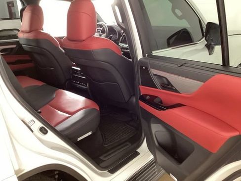 Used 2025 Lexus LX 700h F Sport w/ Accessory Package (Z1) AWD/4WD image 20