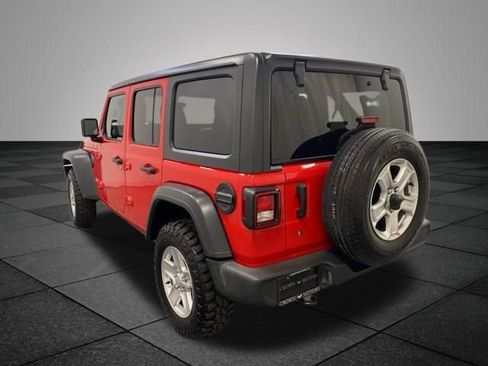 Used 2018 Jeep Wrangler Unlimited Sport S AWD/4WD image 4