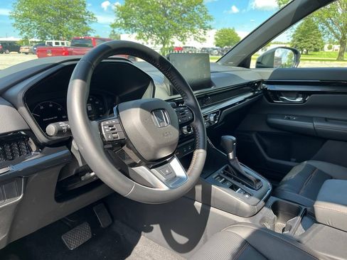 Used 2026 Honda CR-V Sport Touring image 16