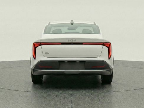 Used 2025 Kia K4 FWD image 7
