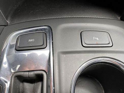 Used 2023 Chevrolet Equinox LT AWD/4WD image 26