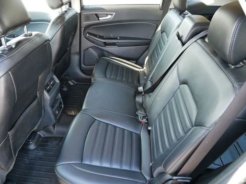Used 2020 Ford Edge SEL w/ Convenience Package image 8