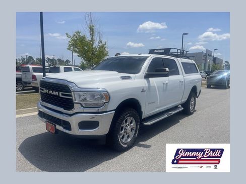 Used 2022 RAM 2500 Big Horn AWD/4WD image 1