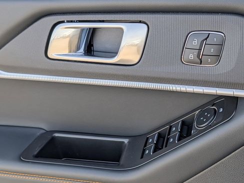 Used 2026 Ford Explorer Tremor w/ Tremor Convenience Package image 23