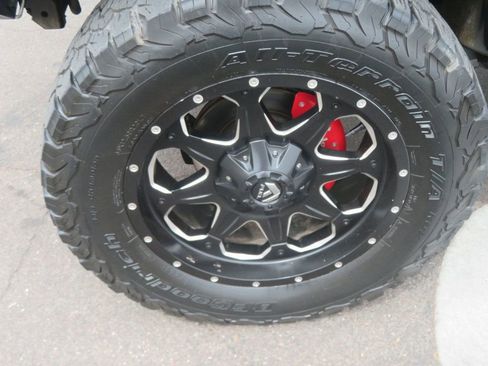 Used 2014 Jeep Wrangler Unlimited Sahara w/ Max Tow Package AWD/4WD image 16