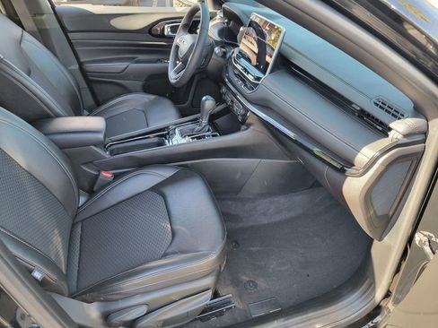 Used 2023 Jeep Compass Altitude image 16