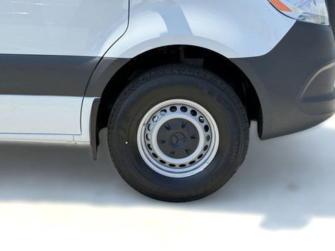 New 2025 Mercedes-Benz Sprinter 2500 image 10