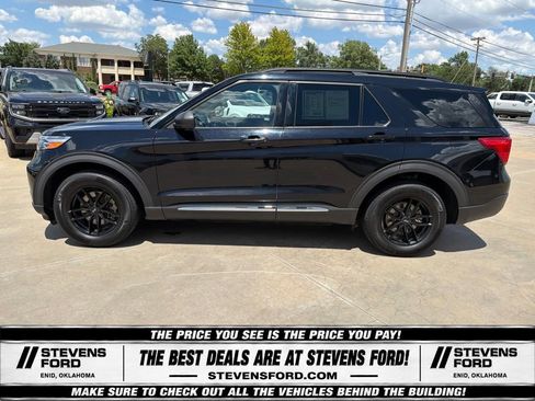 Used 2020 Ford Explorer XLT w/ Equipment Group 202A AWD/4WD image 10