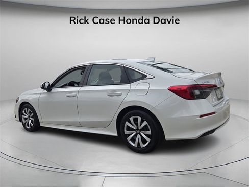 Used 2024 Honda Civic LX image 8