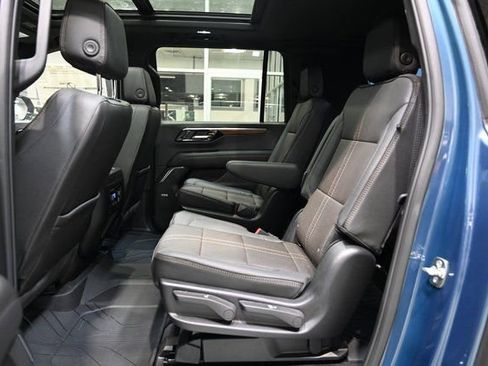 New 2026 Chevrolet Suburban High Country w/ LPO, Chrome Package image 13