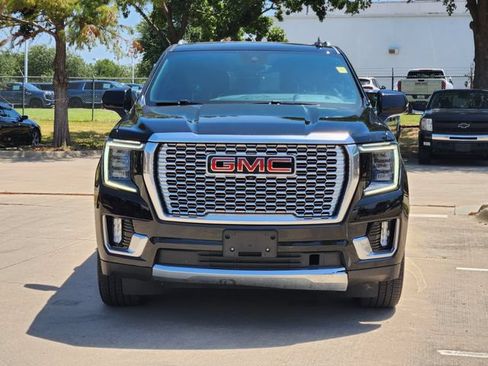 Used 2023 GMC Yukon Denali w/ LPO, Floor Liner Package AWD/4WD image 2