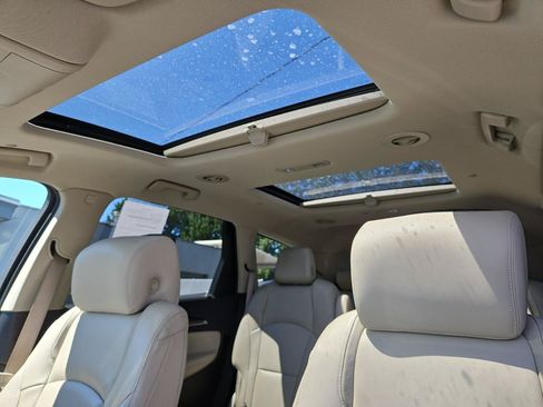 Used 2018 Buick Enclave Premium w/ Trailering Package AWD/4WD image 40