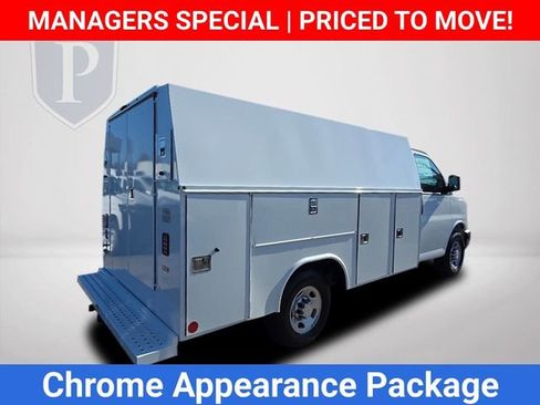 New 2025 Chevrolet Express 3500 w/ Power Convenience Package RWD image 6