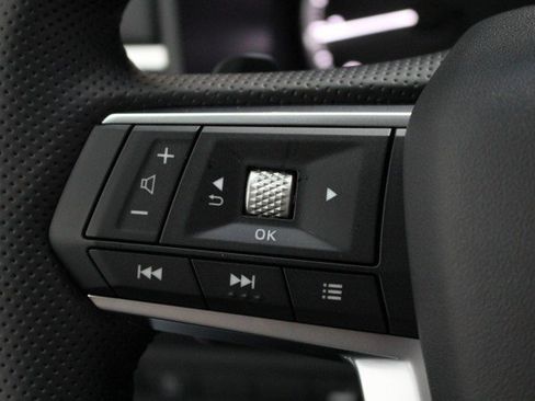 New 2026 Mitsubishi Outlander SE image 9