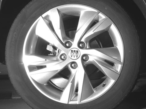 Used 2025 Buick Encore GX Preferred image 15